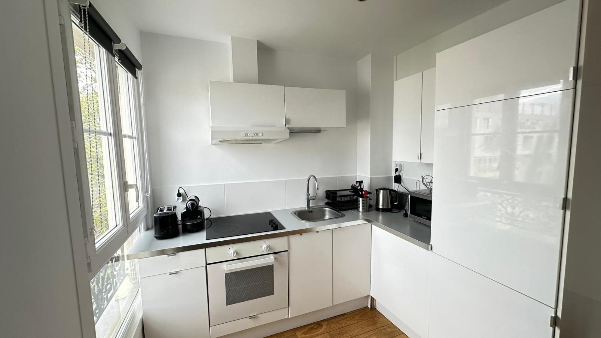 Charmant Studio Au Coeur Du 18e Appartement